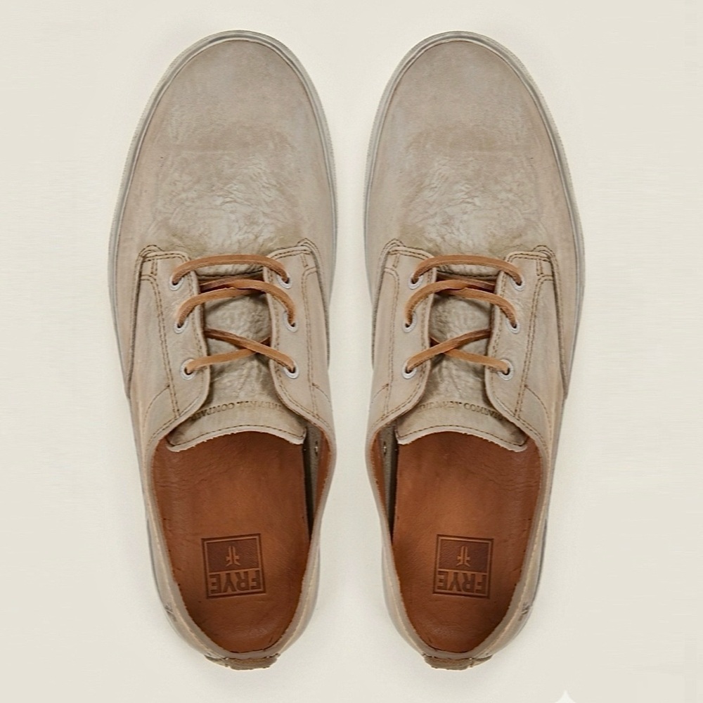 FRYE Norfolk Deck Boat Shoes Leather Sneakers in Cement Distressed Style M8